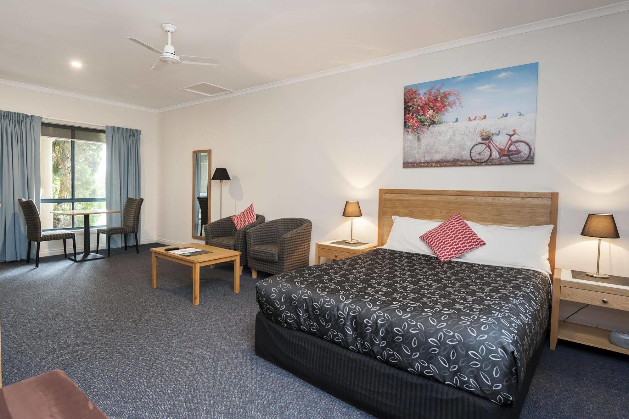 Motel On A'Beckett Inverloch Buitenkant foto